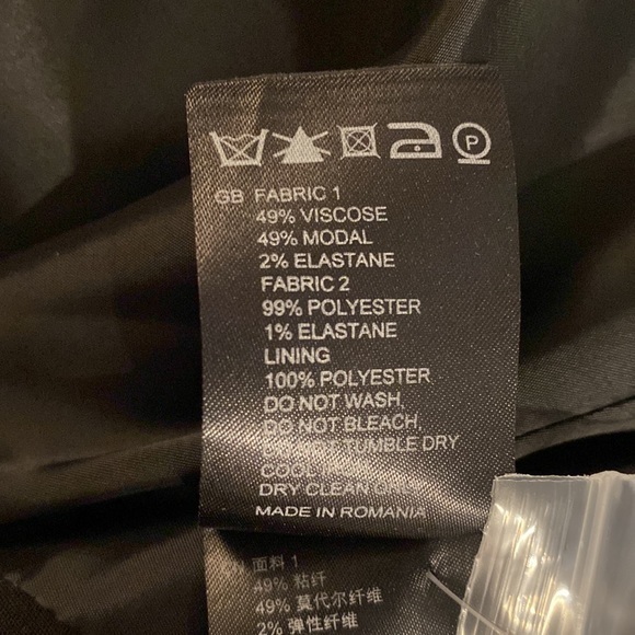 NWOT Reiss black asymmetric neckline blouson sleeve dress BB22 - Picture 14 of 14